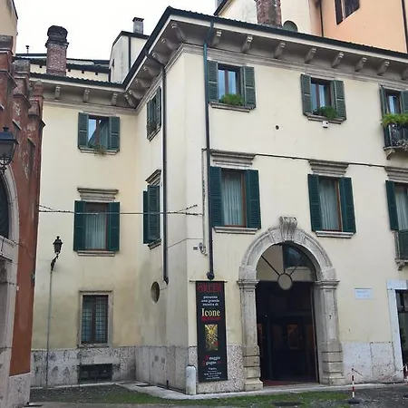 Casa Ferrari Sanificato Ozono Appartement Vérone